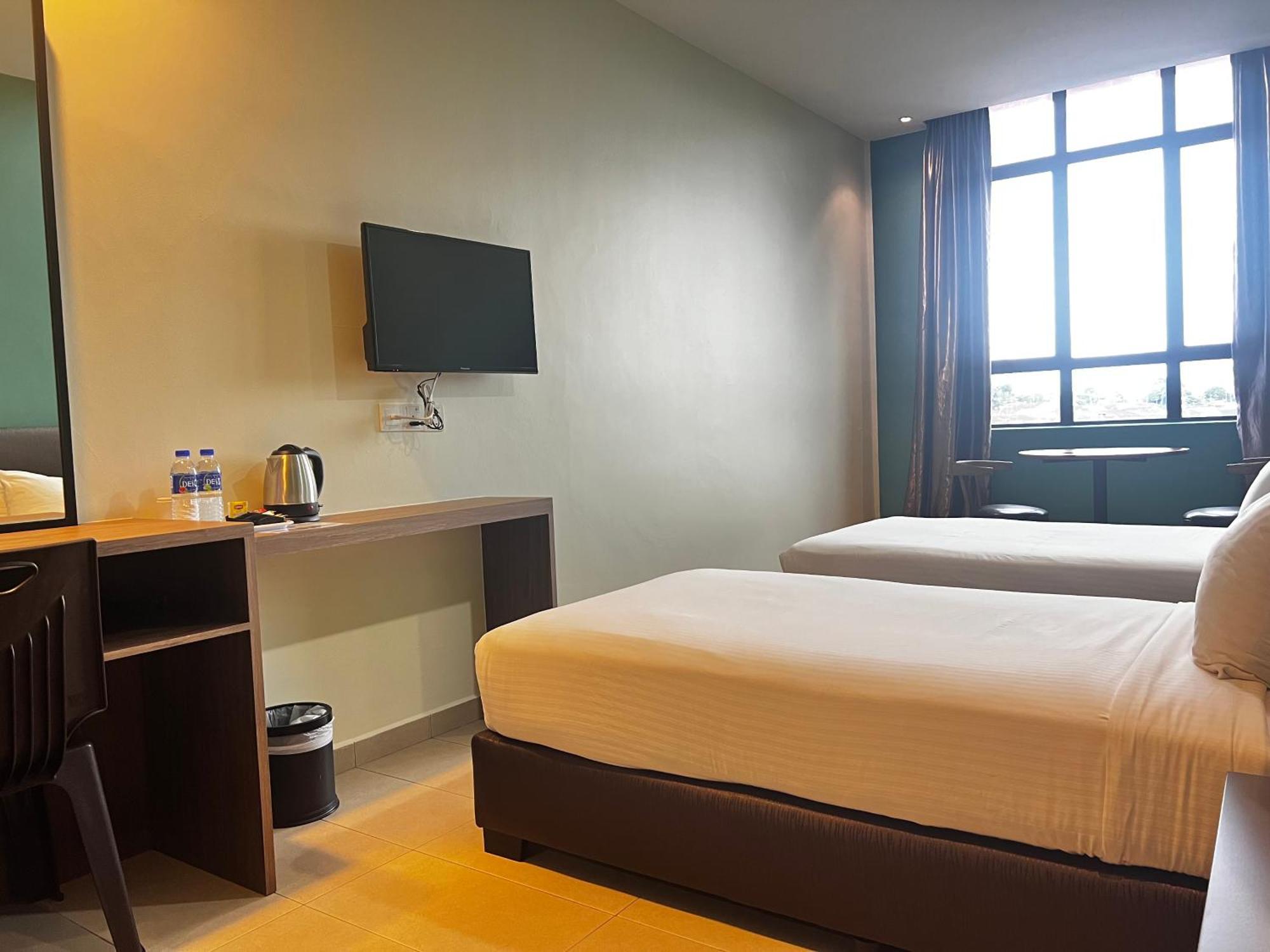 Sin Lien Hotel Keluang Zewnętrze zdjęcie
