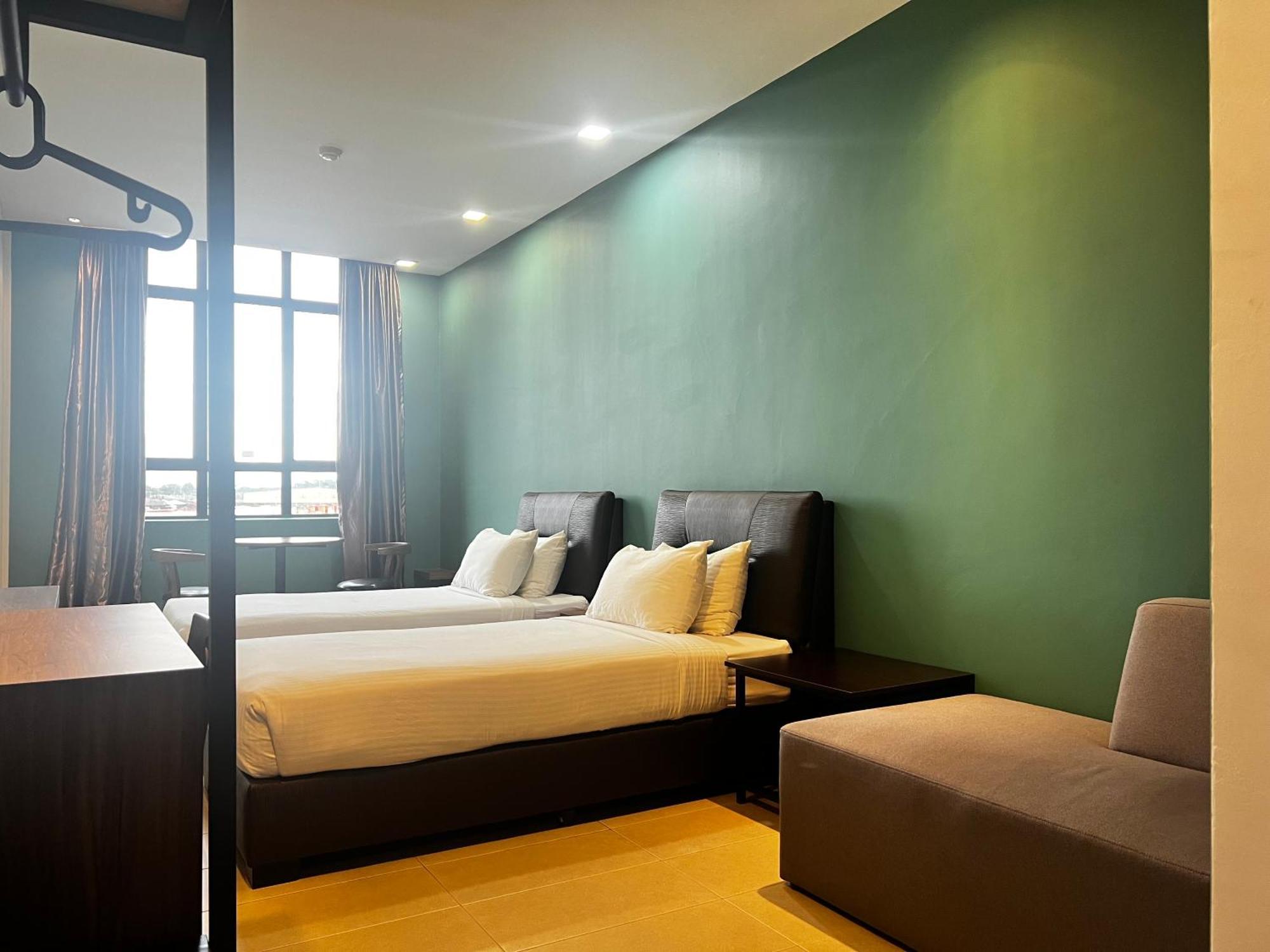 Sin Lien Hotel Keluang Zewnętrze zdjęcie