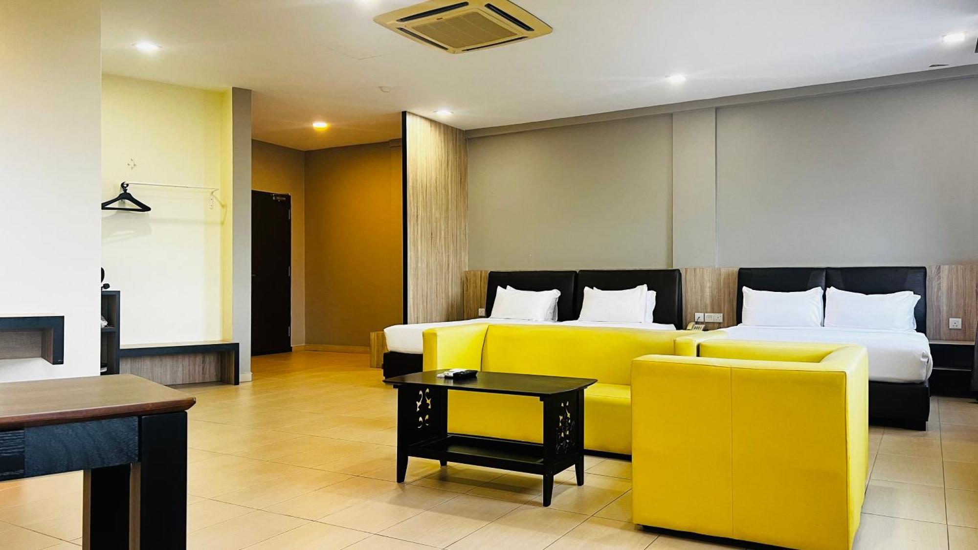 Sin Lien Hotel Keluang Zewnętrze zdjęcie