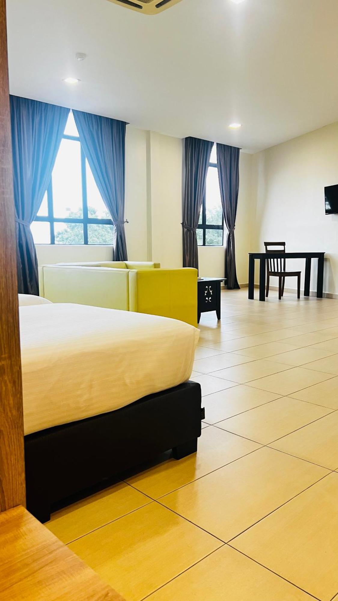Sin Lien Hotel Keluang Zewnętrze zdjęcie