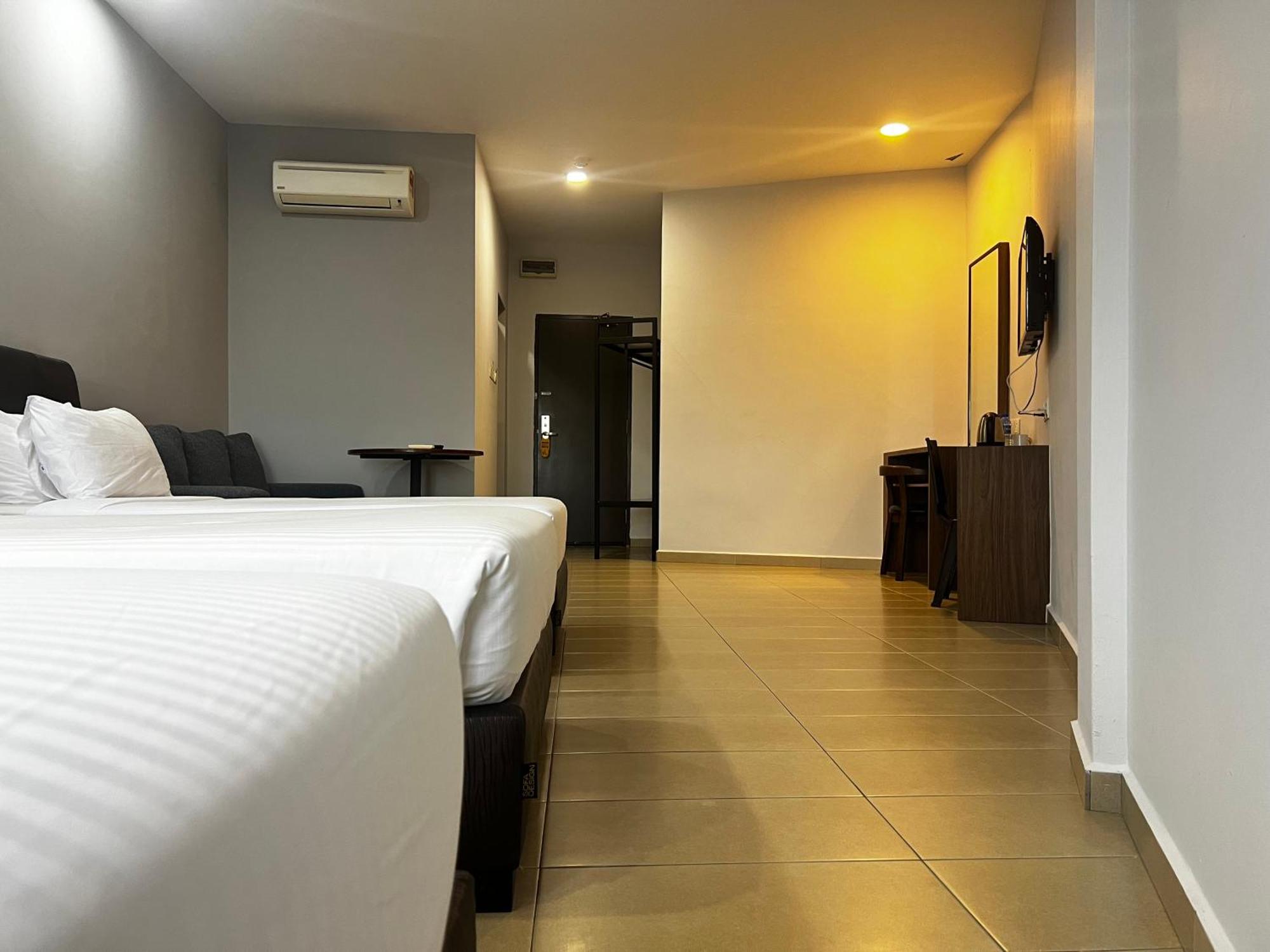 Sin Lien Hotel Keluang Zewnętrze zdjęcie