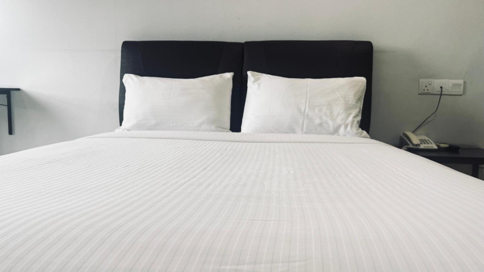 Sin Lien Hotel Keluang Zewnętrze zdjęcie