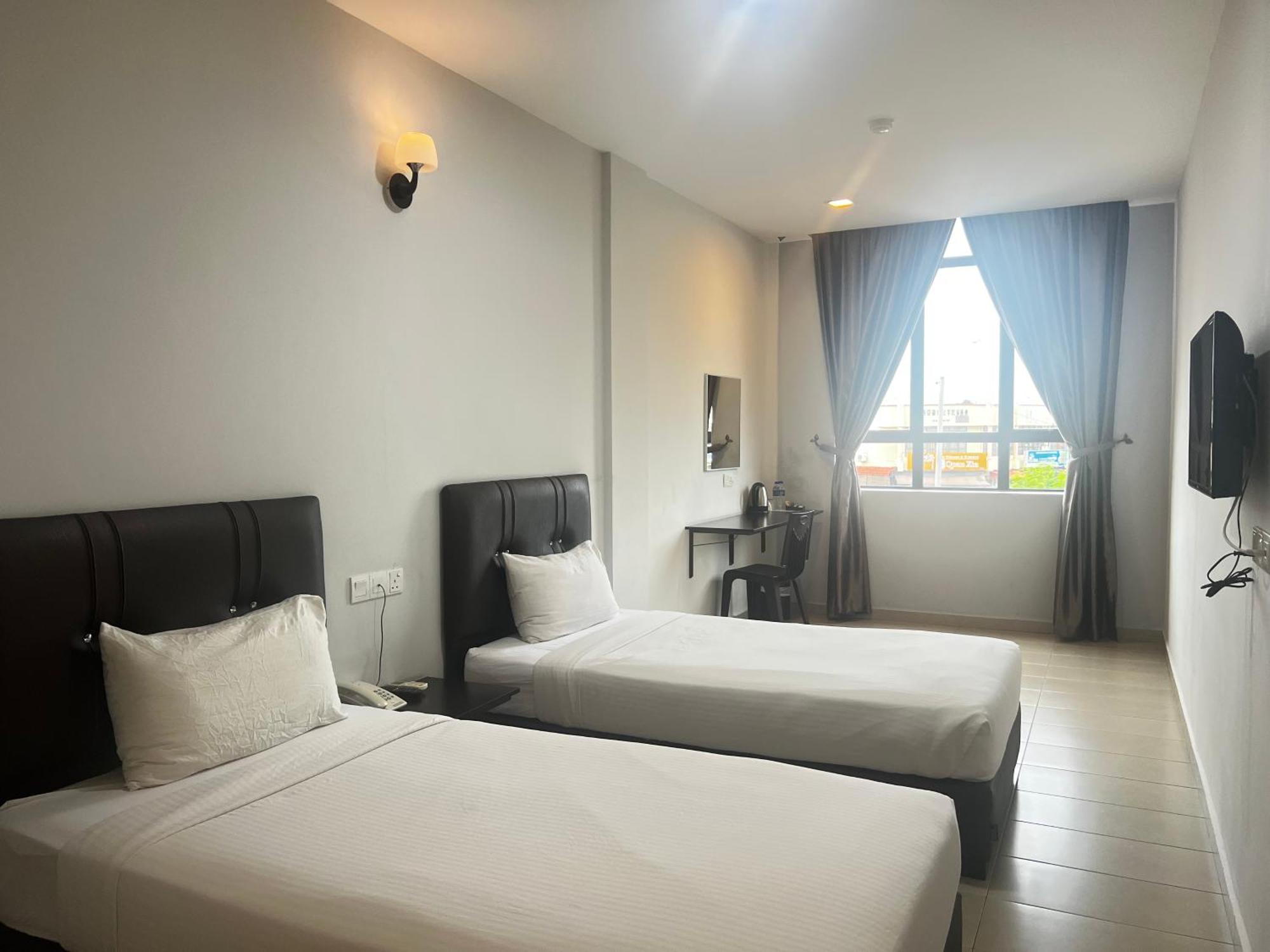 Sin Lien Hotel Keluang Zewnętrze zdjęcie