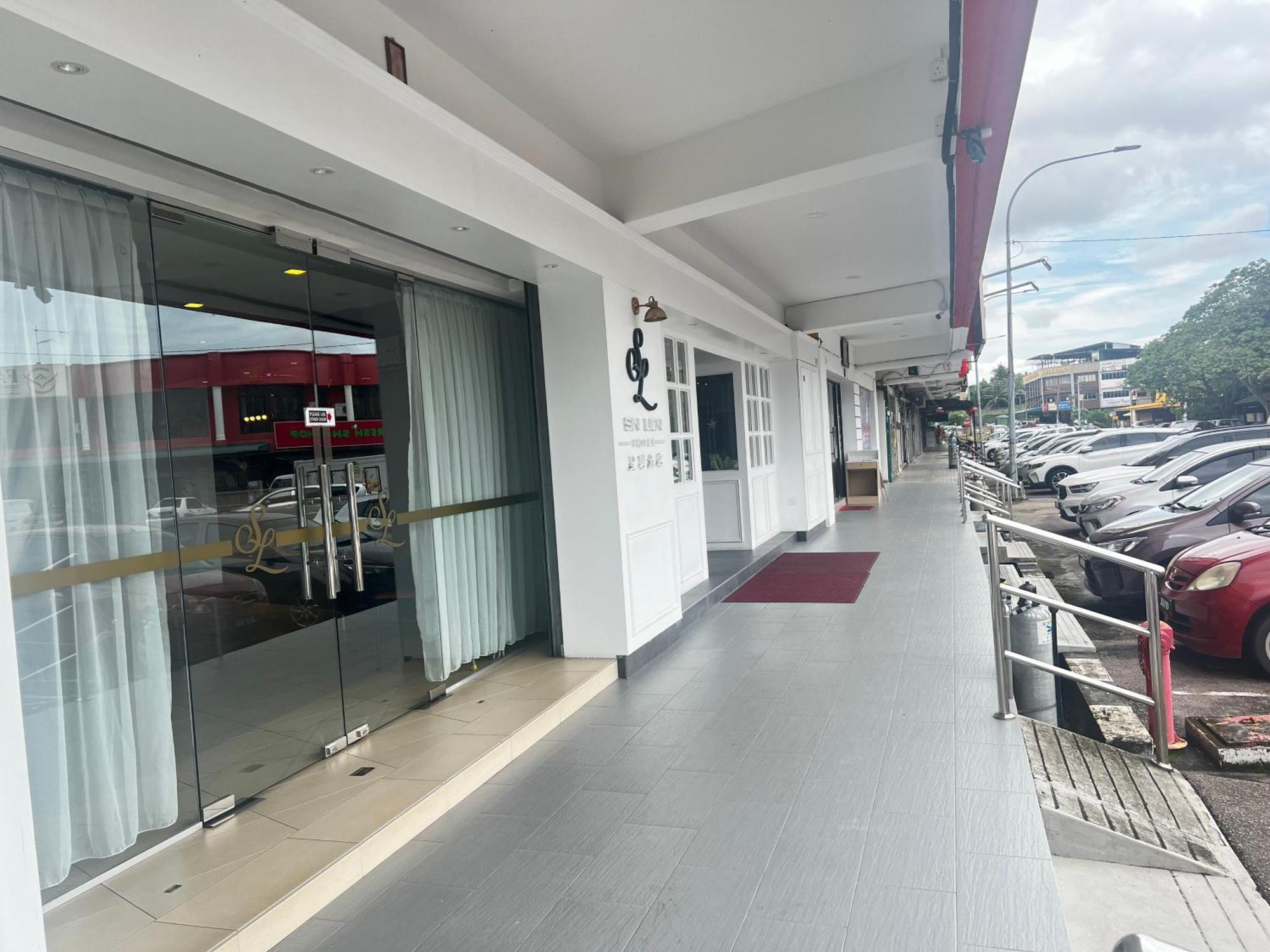 Sin Lien Hotel Keluang Zewnętrze zdjęcie