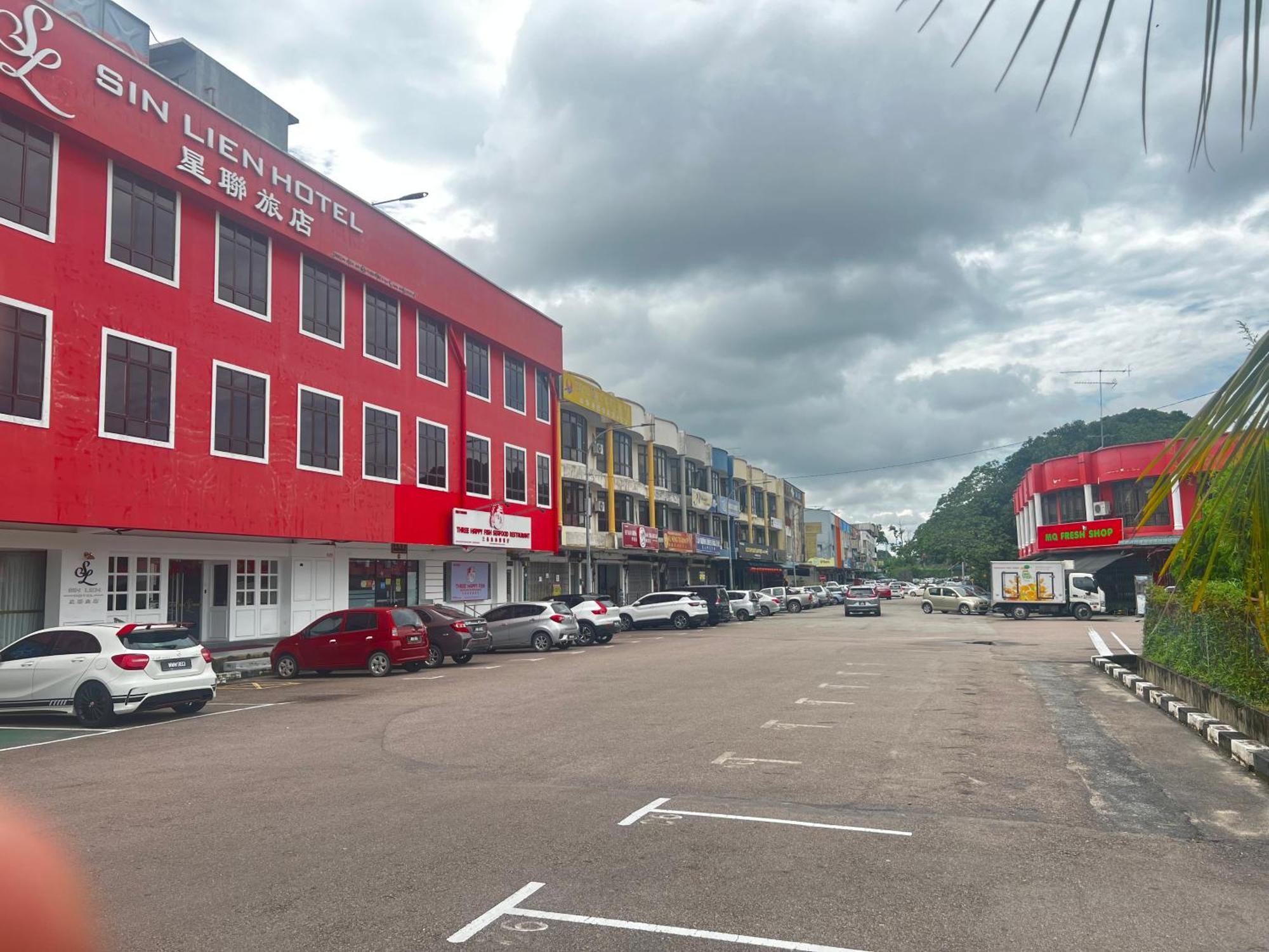 Sin Lien Hotel Keluang Zewnętrze zdjęcie